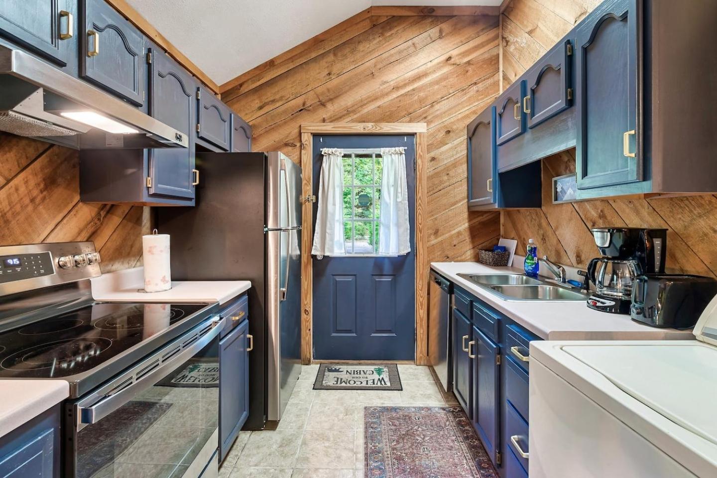 Romantic Mtn Cabin Hot Tub & Jacuzzi Views Sevierville Esterno foto