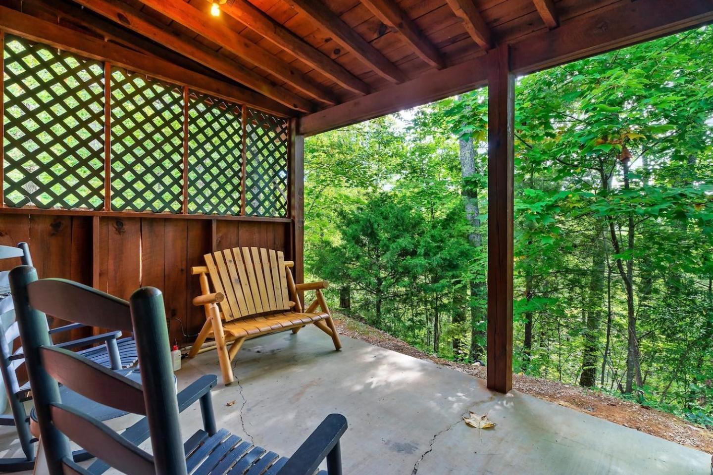 Romantic Mtn Cabin Hot Tub & Jacuzzi Views Sevierville Esterno foto